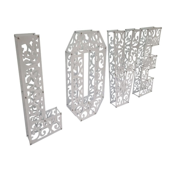 Letras monumentales en Celosía LOVE